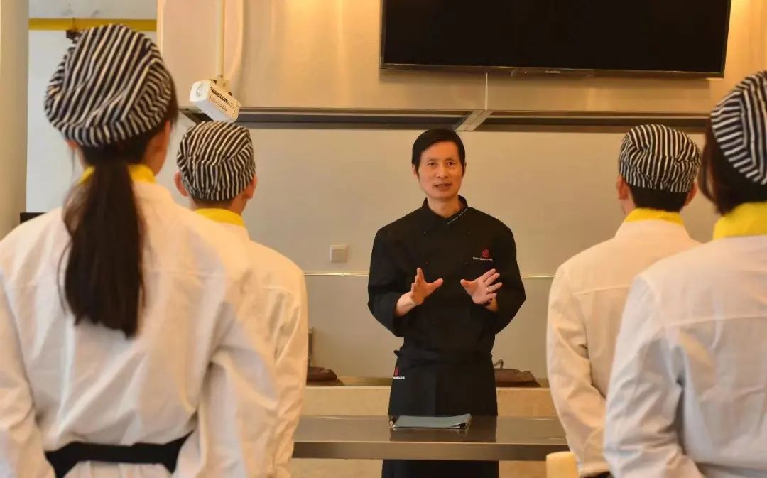 1684826377765075497.jpg 1684826377765075497.jpg