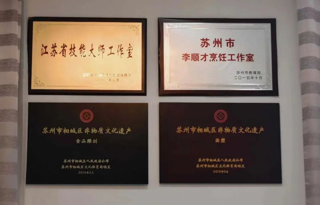 1684826403056040594.jpg 1684826403056040594.jpg