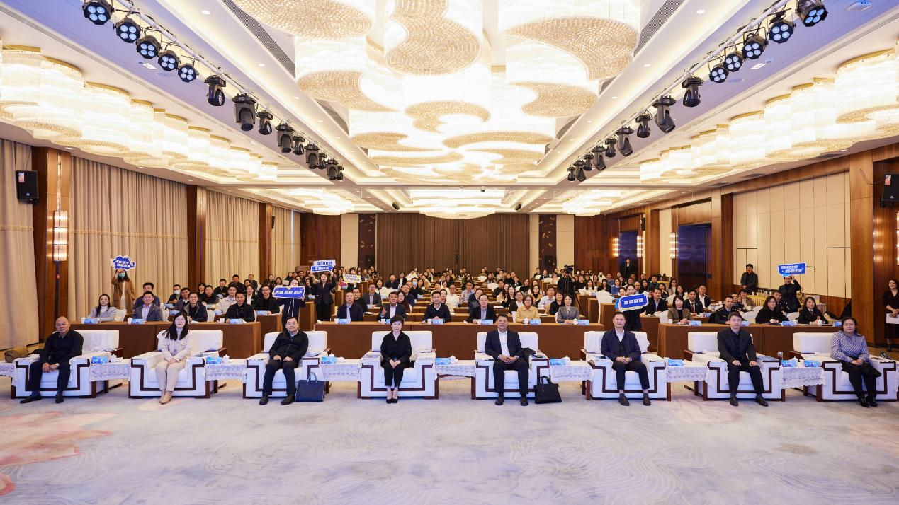 1702368905842066014.png 12.png